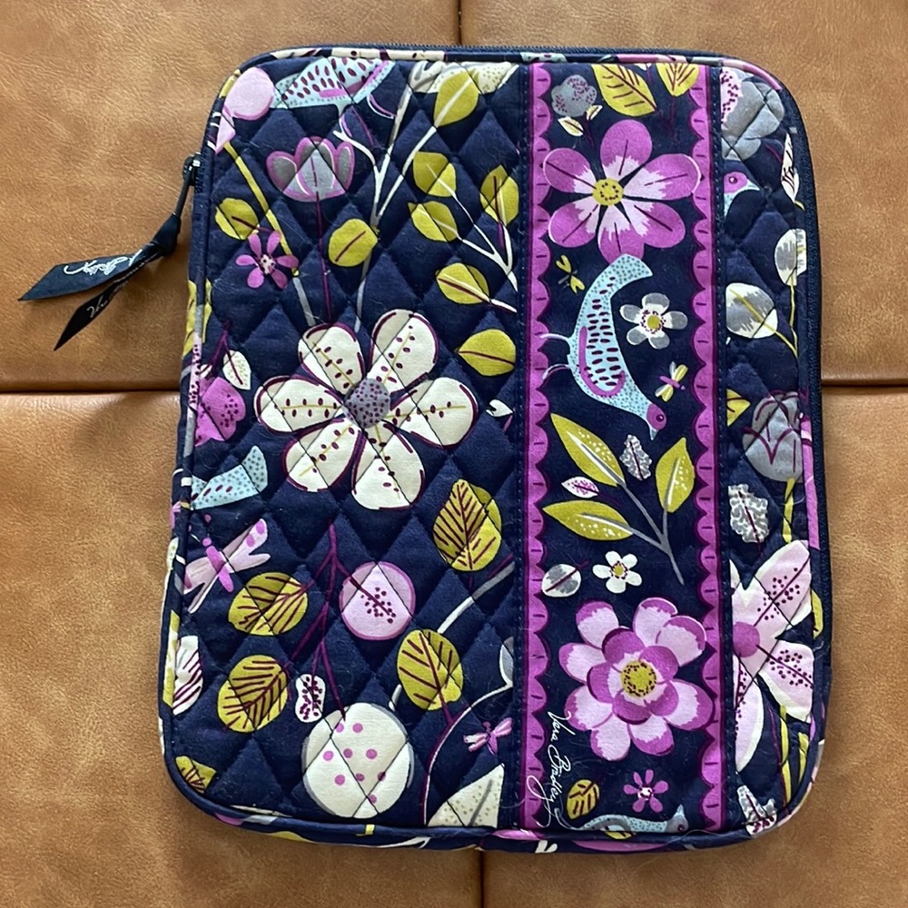 VERA BRADLEY E-READER SLEEVE